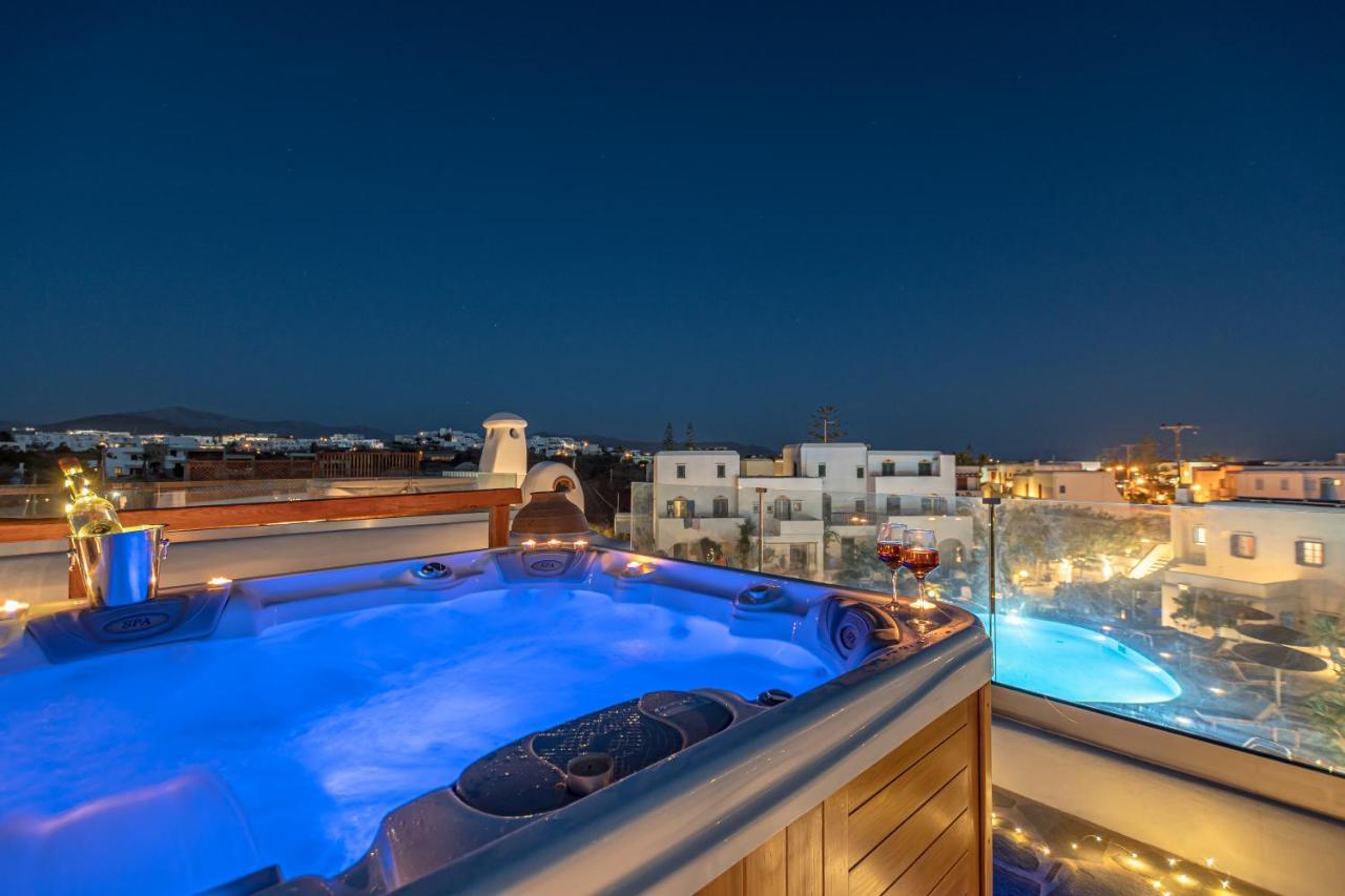 Naxian Queen Luxury Villas & Suites Agia Anna  外观 照片